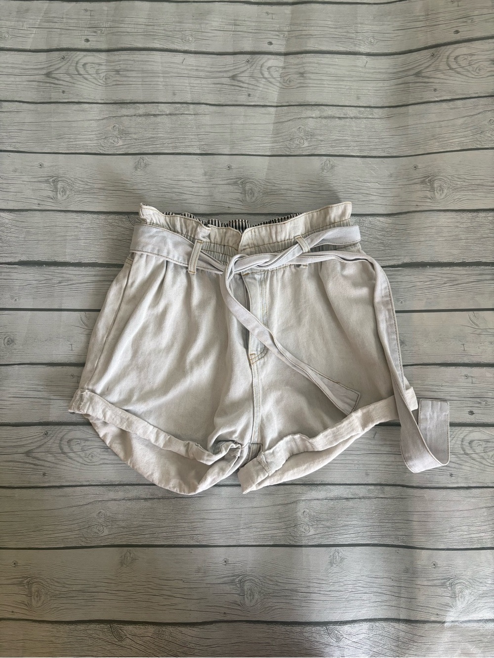 High-Rise Paperbag Waist Women's Shorts in Light denim